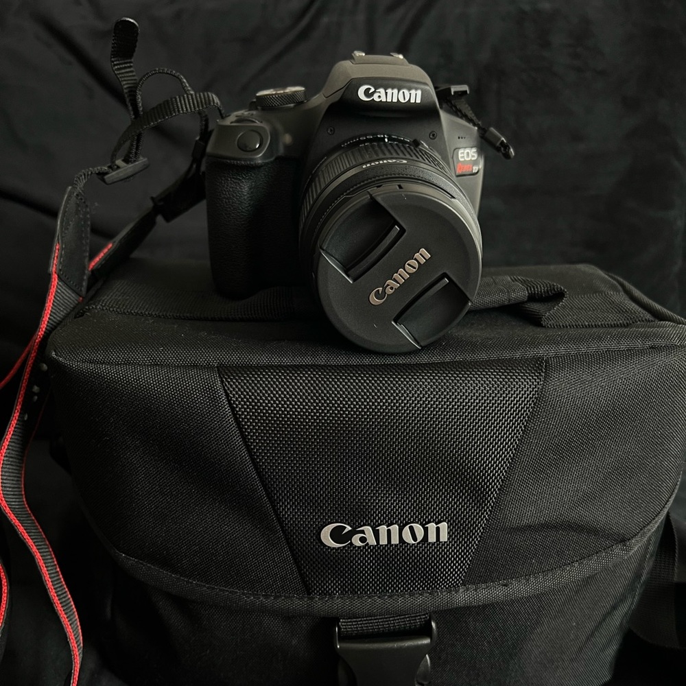 Canon -EOS Rebel T7 DSLR camera & video -2 lens kit (EF-S 18-55mm & EF 75-300mm)